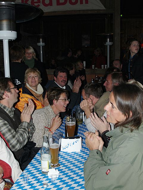 480x640 pixels (228K)