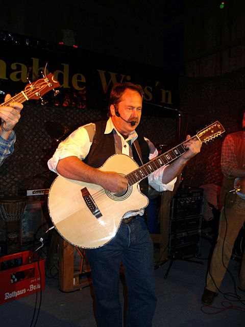 480x640 pixels (188K)