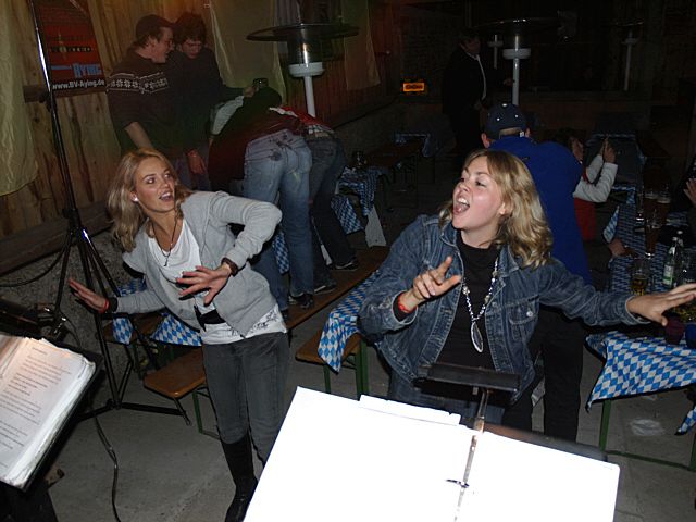 640x480 pixels (196K)