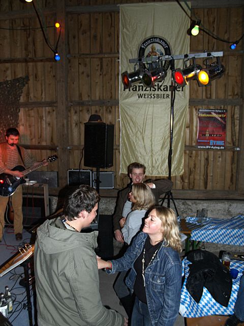 480x640 pixels (241K)