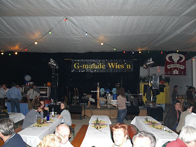 640x480 pixels (236K)