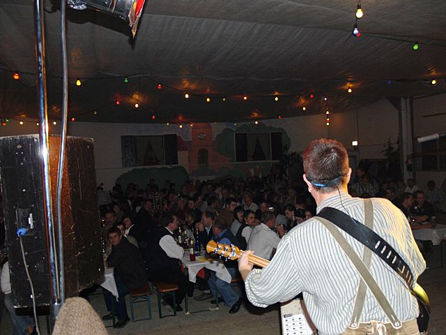 640x480 pixels (235K)