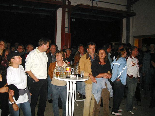 616x455 pixels (222K)