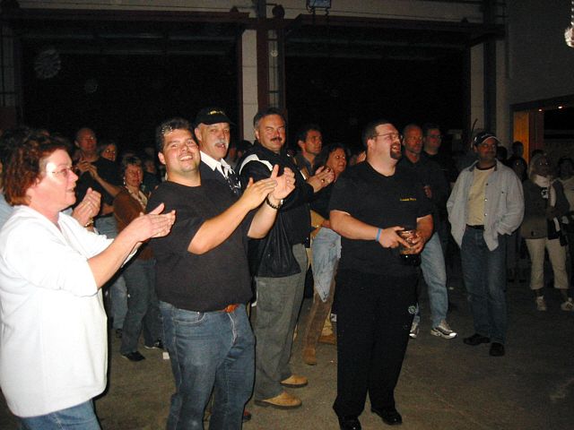 616x455 pixels (194K)