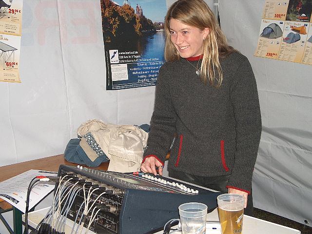 640x480 pixels (278K)