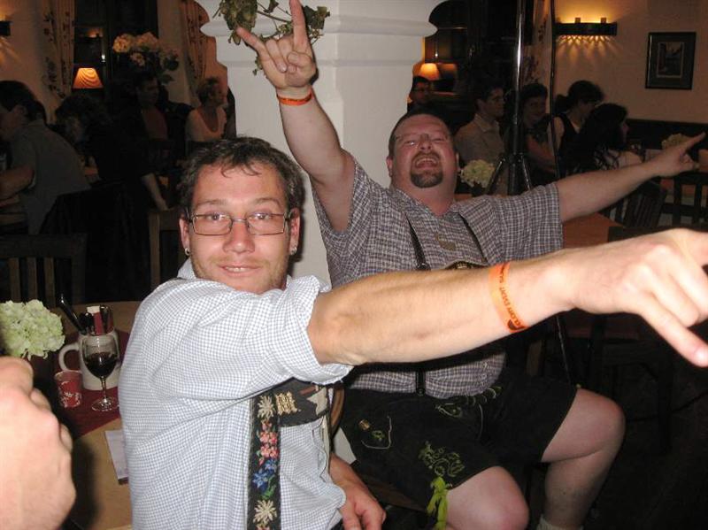 800x599 pixels (68K)