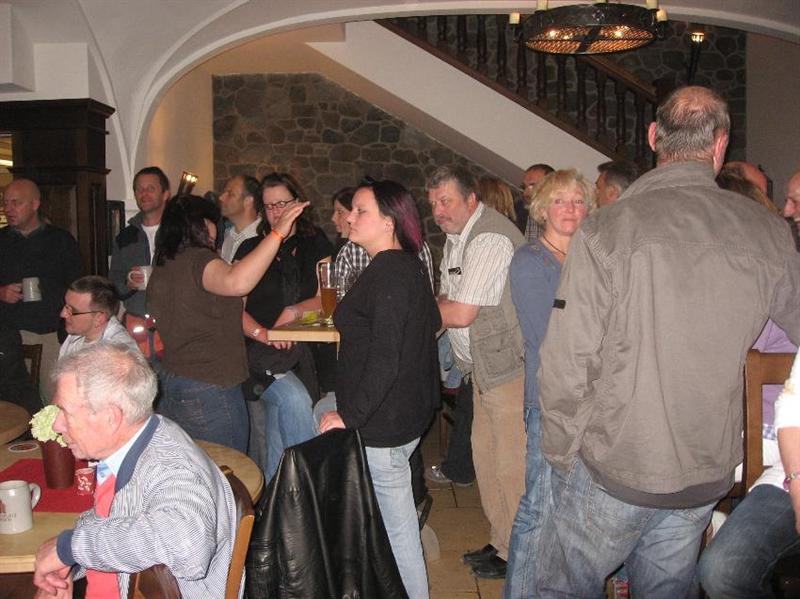 800x599 pixels (73K)