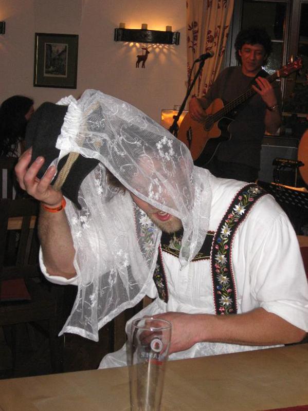 599x800 pixels (66K)