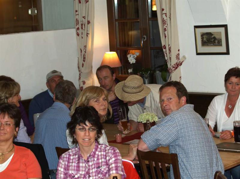 800x599 pixels (69K)