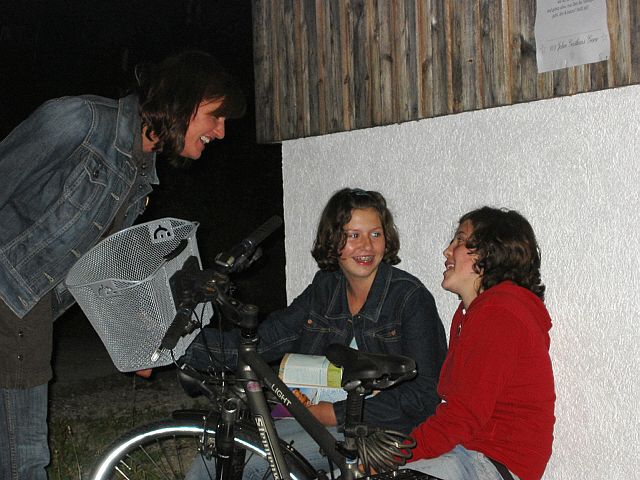 640x480 pixels (241K)