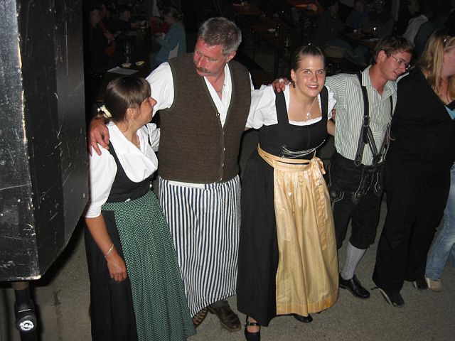 640x480 pixels (199K)