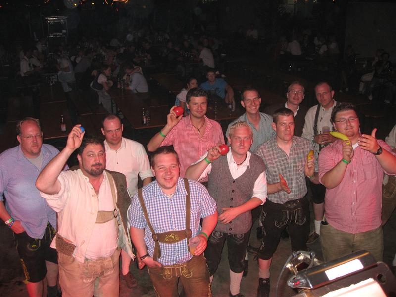 800x600 pixels (76K)