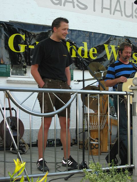 480x640 pixels (70K)