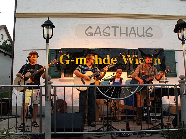 640x480 pixels (78K)