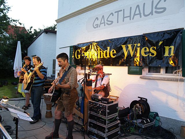 640x480 pixels (78K)