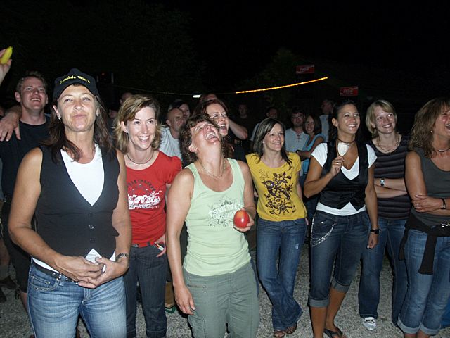 640x480 pixels (62K)