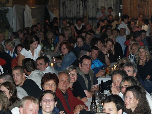 640x480 pixels (191K)