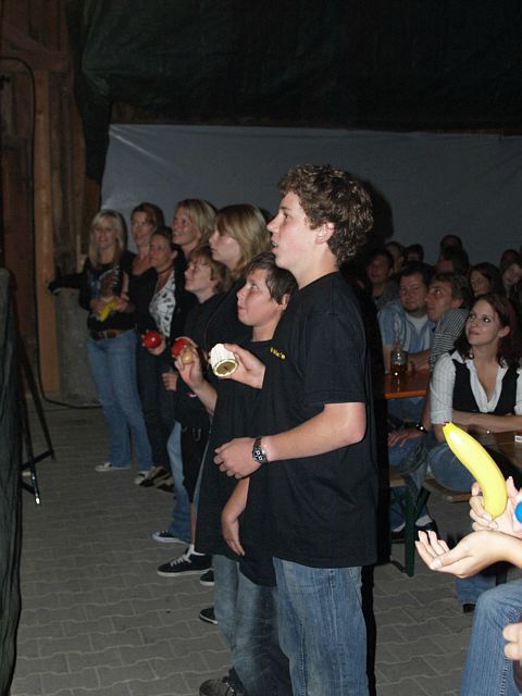 480x640 pixels (144K)