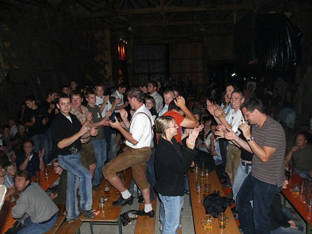 640x480 pixels (189K)