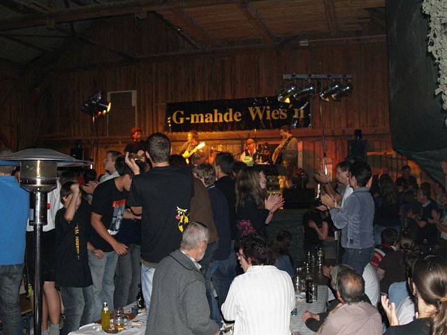 640x480 pixels (185K)