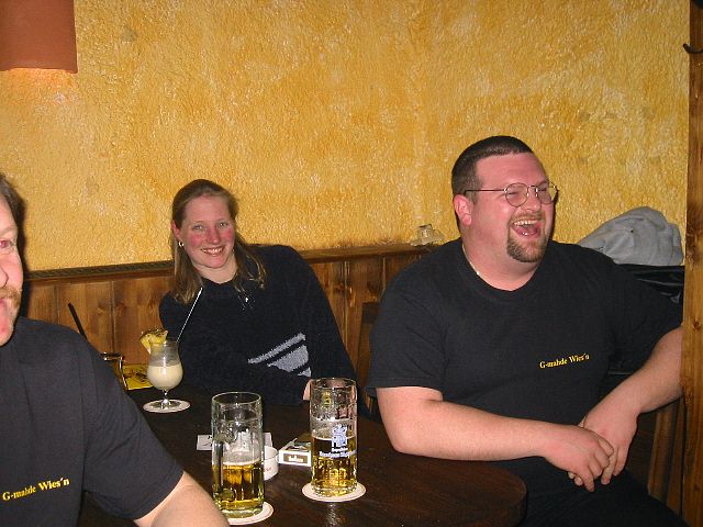 640x480 pixels (266K)