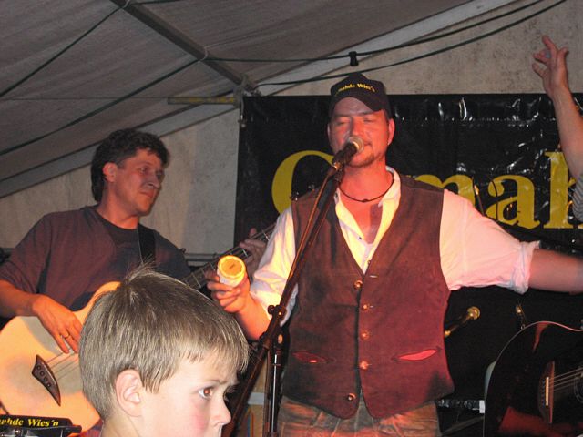 640x480 pixels (253K)