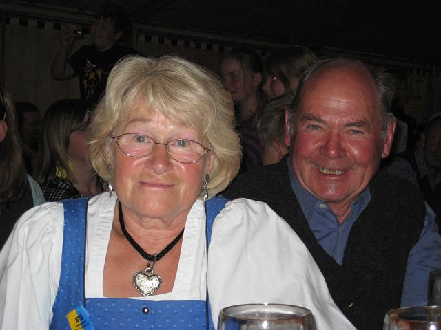 640x480 pixels (186K)