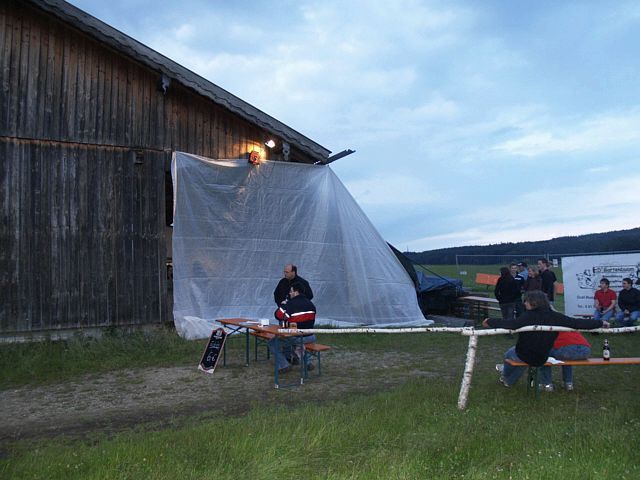 640x480 pixels (167K)