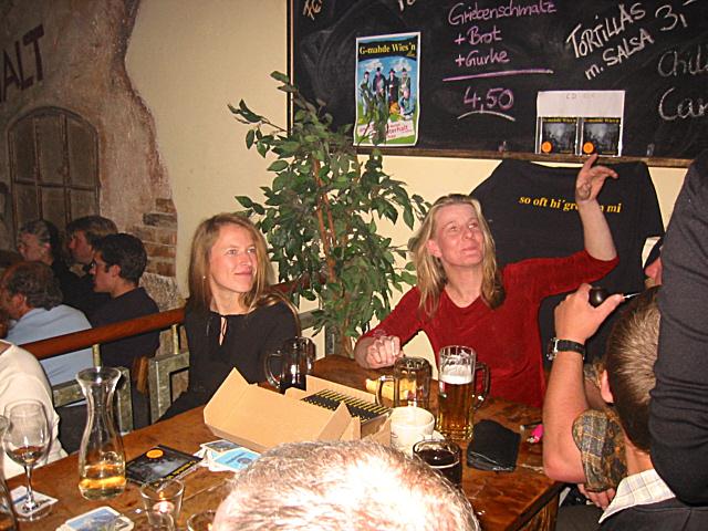 640x480 pixels (272K)