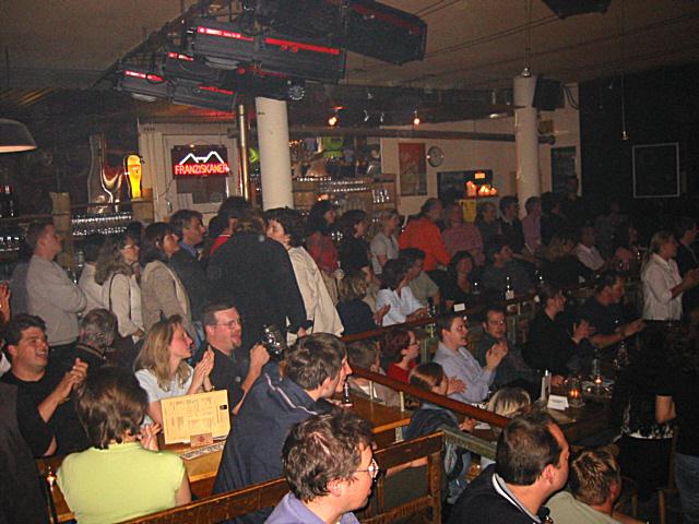 640x480 pixels (253K)