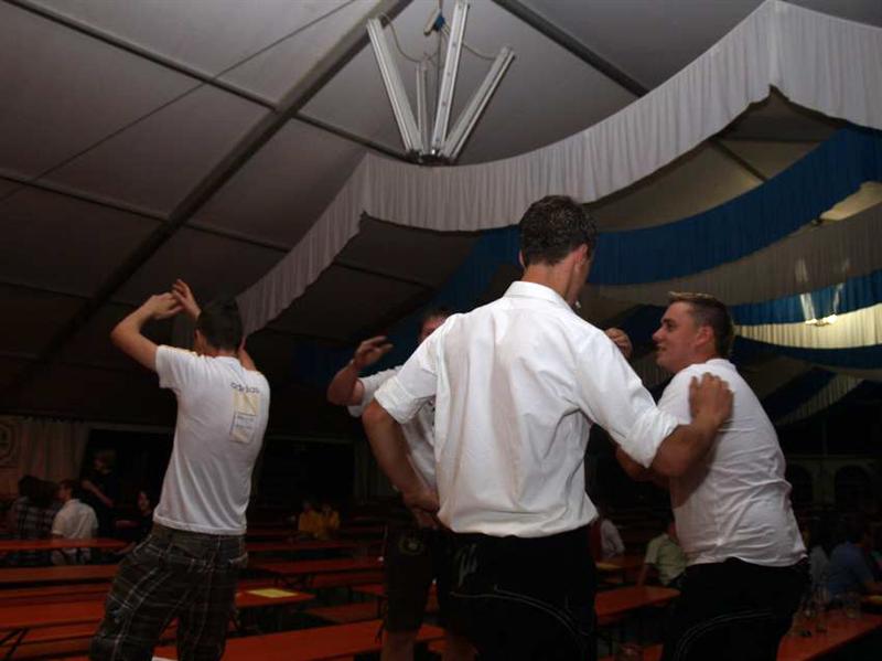 800x599 pixels (46K)