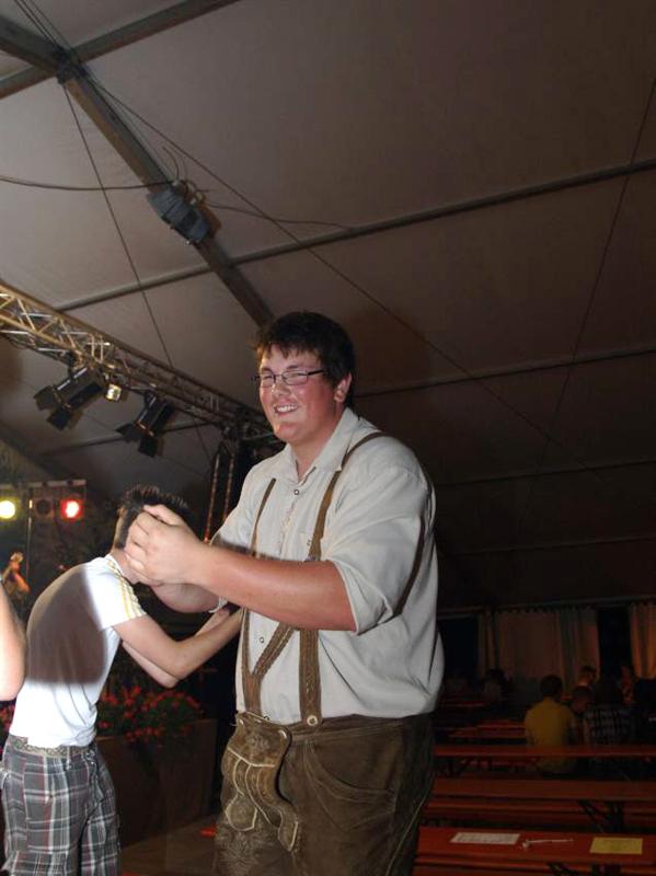 599x800 pixels (47K)