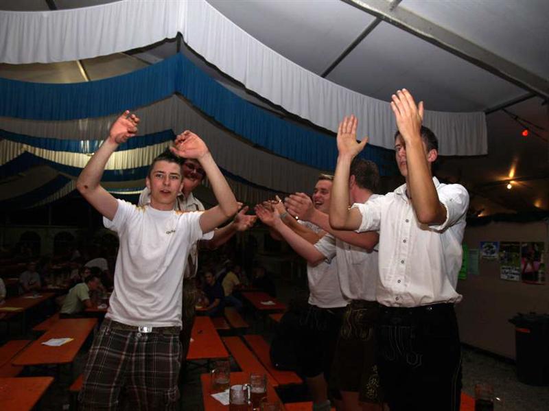 800x599 pixels (55K)