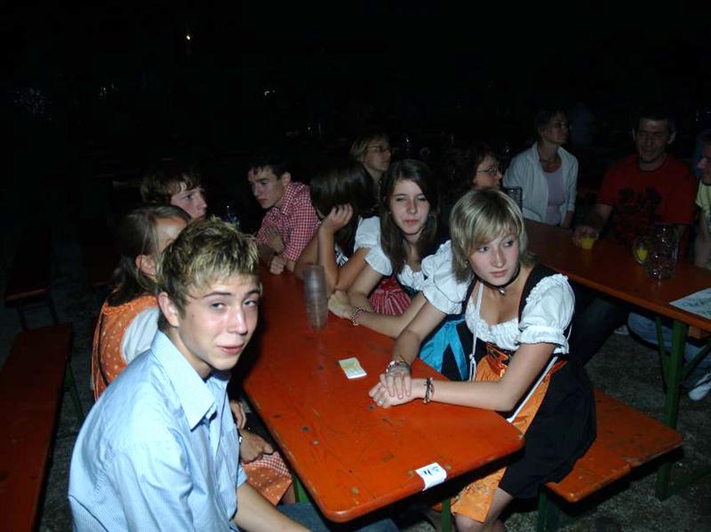 800x599 pixels (53K)