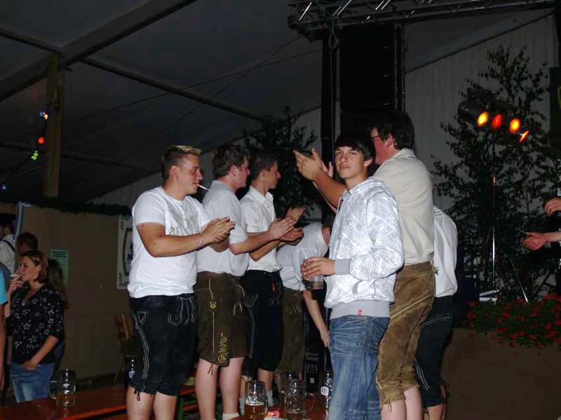 800x599 pixels (62K)