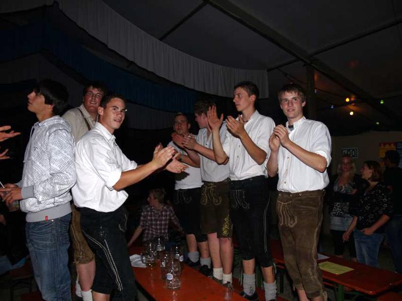 800x599 pixels (56K)