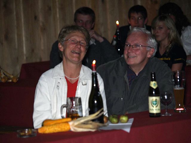 640x480 pixels (127K)