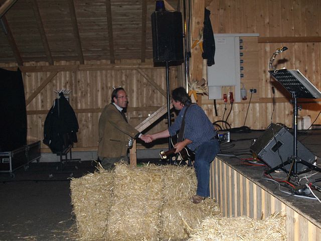 640x480 pixels (202K)