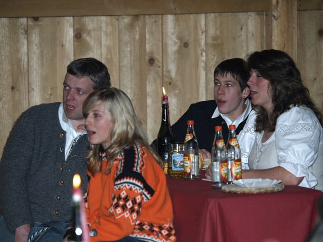 640x480 pixels (168K)