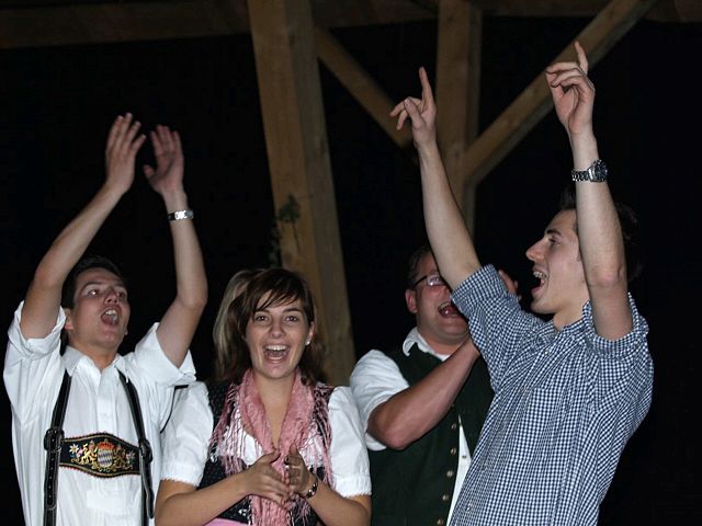 640x480 pixels (143K)