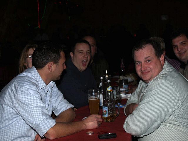 640x480 pixels (135K)