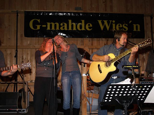 640x480 pixels (187K)