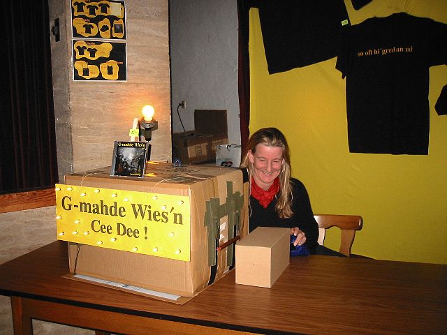 640x480 pixels (56K)