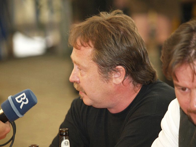 800x600 pixels (54K)