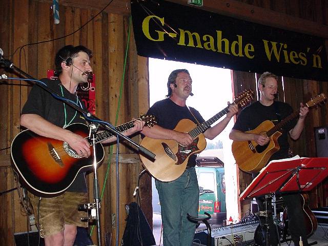 640x480 pixels (61K)