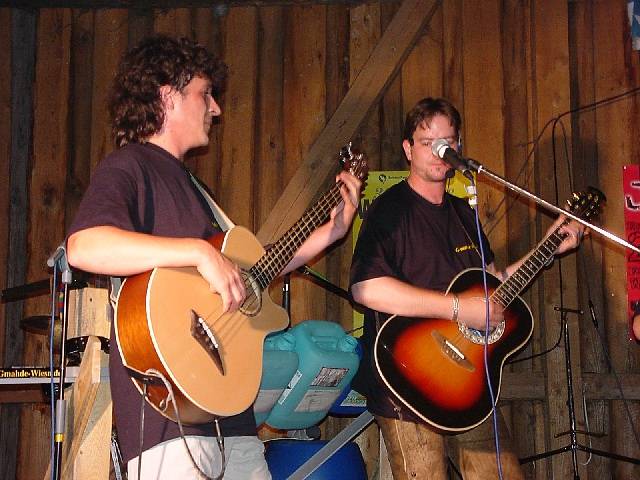 640x480 pixels (54K)