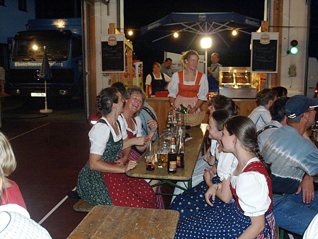 640x480 pixels (79K)