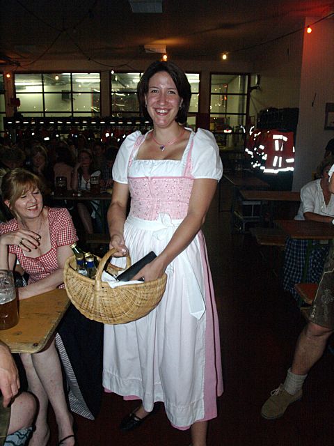 480x640 pixels (64K)