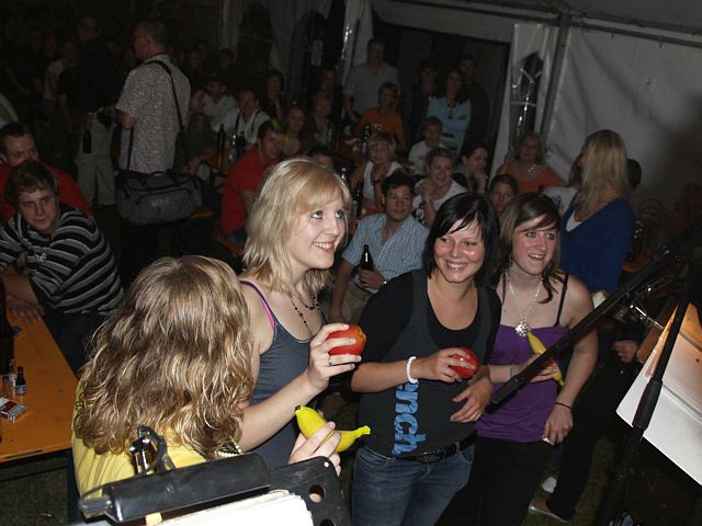 640x480 pixels (169K)