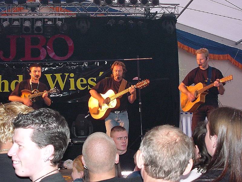 800x600 pixels (101K)